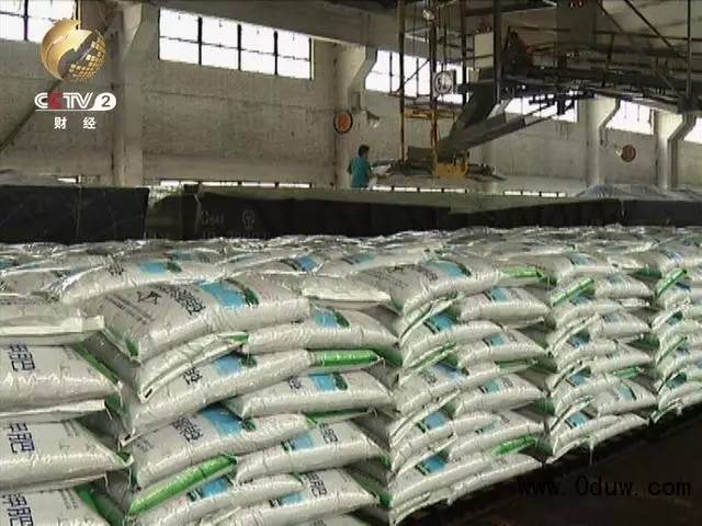 探索嘉黎县氮肥市场：推动农业增产的绿色力量