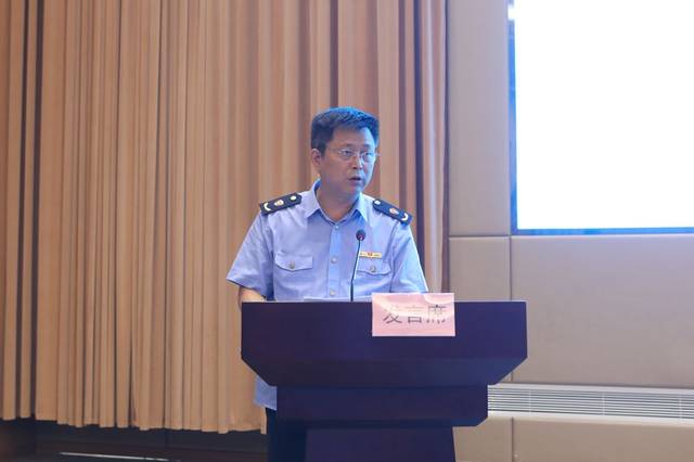 市场监督管理分局局长程永明作交流发言