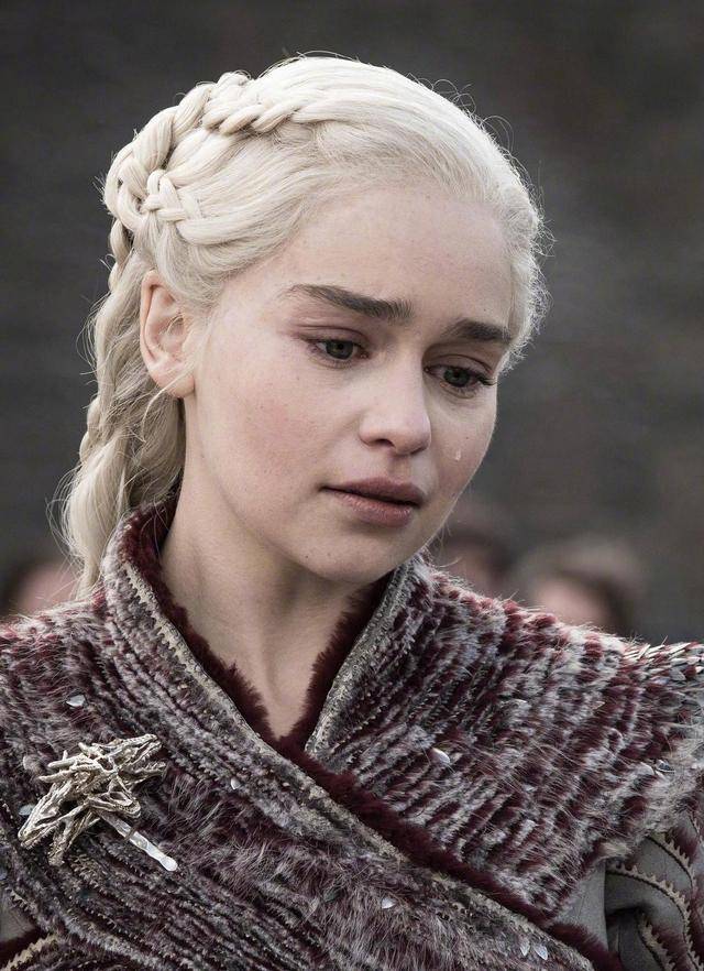 原创hbo回应权游重拍请愿,剧终季剧情崩塌,粉丝无法接受