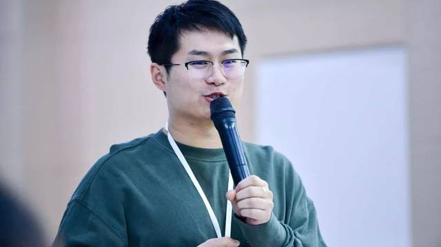 he产品负责人尹旭专访 | 革自己的命,用七年磨这"一课"