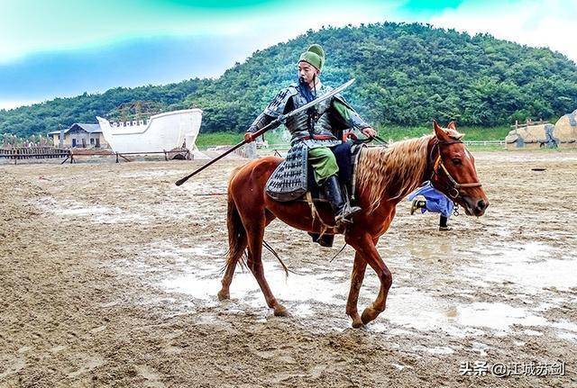 百里荒一臺馬術實景劇,再現了長坂坡趙雲