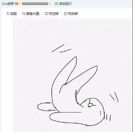 然而最搞笑的还不是四脚朝天的畸形椅子和崩溃的少女,而是微博网友们