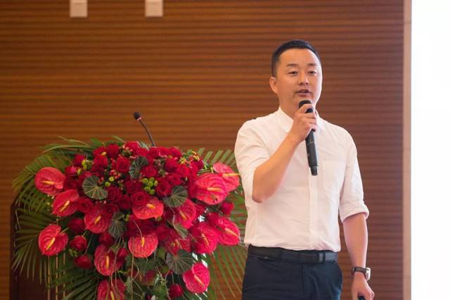 26日下午,俊发集团董事长李俊就集团未来发展战略及工作进行部署.