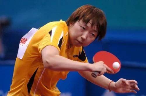 三大主力不在,国乒小将难敌反手生胶削球手侯英超!削球基本动作要领!