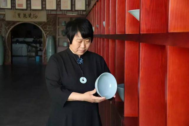 韩琴汝瓷第三期柴窑复烧,60万押窑6件藏品级大器竟狂翻10倍不止!