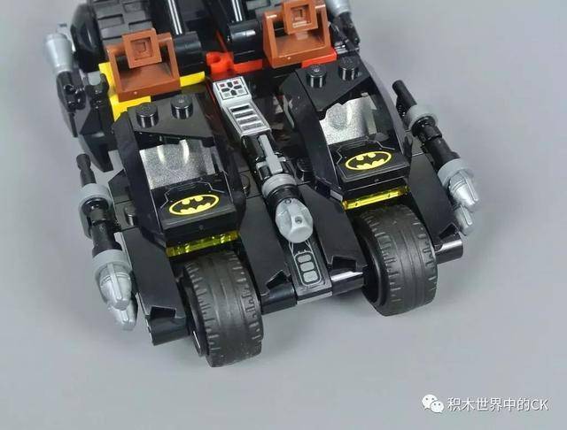 乐高lego 76118 mr. freeze batcycle battle