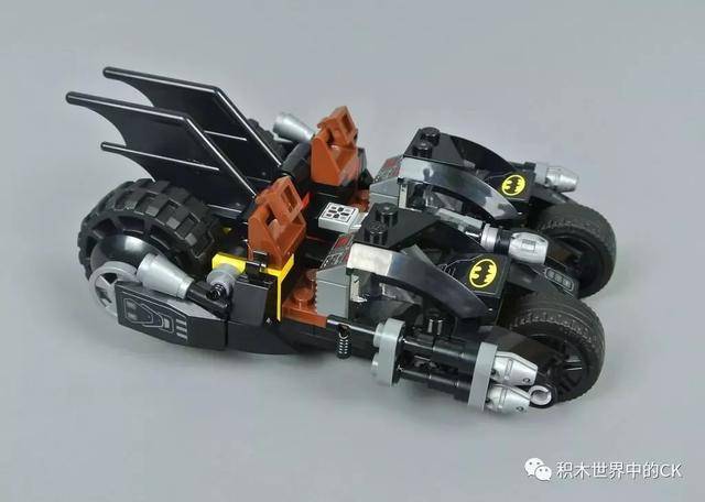 乐高lego 76118 mr. freeze batcycle battle