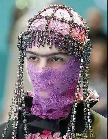 女生的发色都是按《西游记》染的?原来这个国产老剧竟是部时尚大片