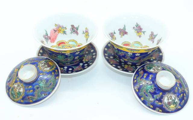 中国骨董品 康熈御製 粉彩茶碗 纏枝花紋 琺瑯彩 魚 蝙蝠 茶碗