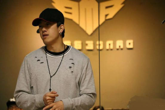 原创《街舞2》最强黑马!他是千玺老师韩庚挚友,杀入总决赛超惊艳