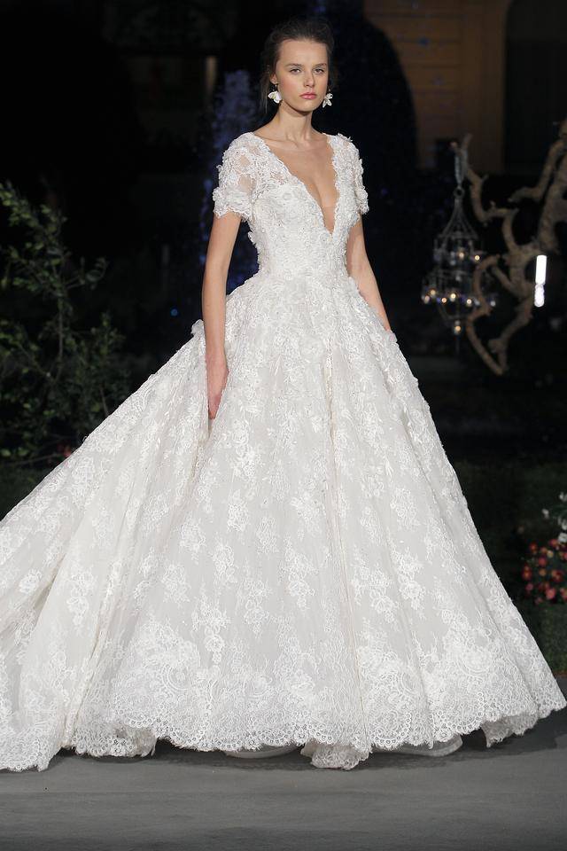 马萨切 marchesa 2020春夏高定秀赏析 | 巴塞罗那婚纱周集锦