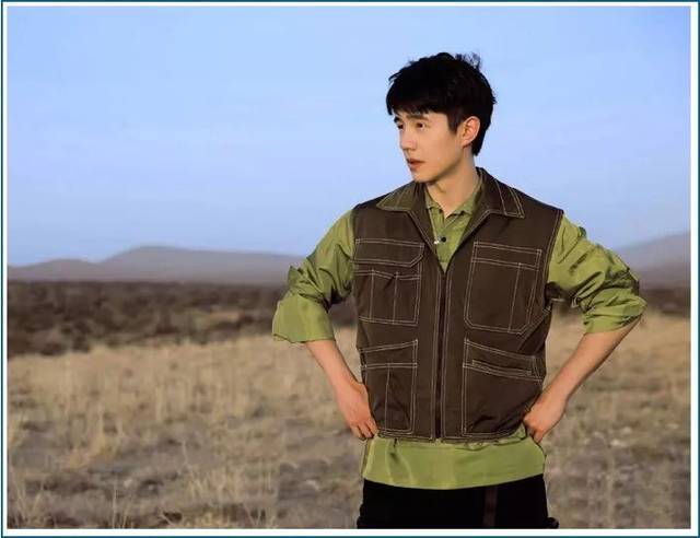 01薄荷绿黄黑皮谨慎;适合冷白皮02豆沙绿黑皮谨慎;适合白皮,黄皮03