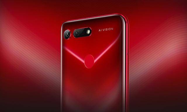 面对2000元的骁龙845手机,荣耀将V20降至20