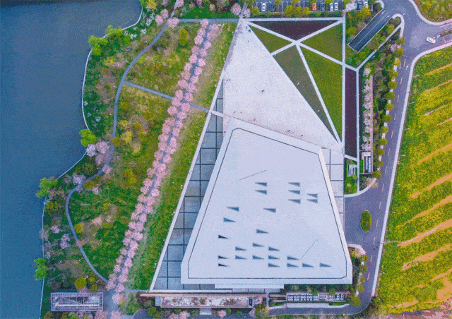 良渚文化艺术中心  杭州独一无二的大屋顶