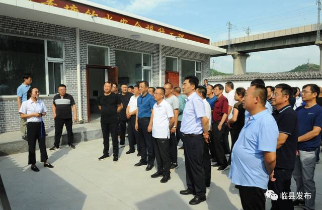 全市农村饮水安全工程现场观摩暨工作推进会在临县召开