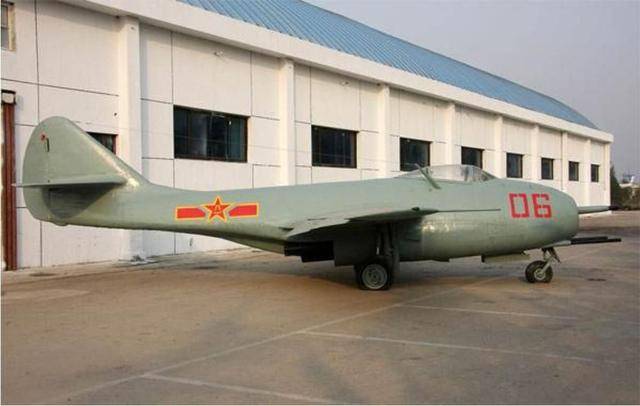 为何中国空军的歼击机命名,从歼-5开始,歼-1到歼-4哪去了?