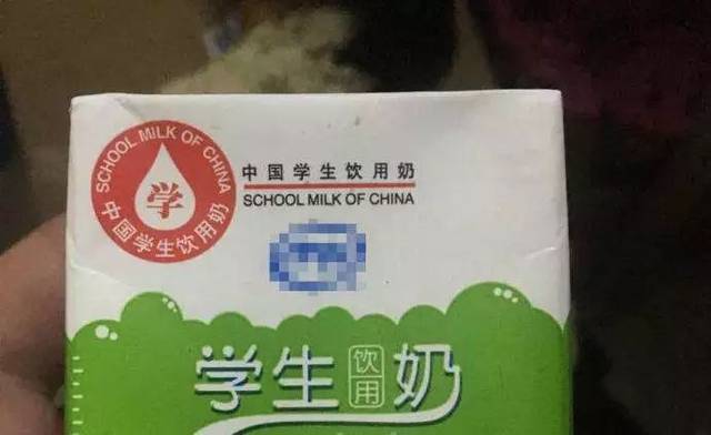 中国学生饮用奶标志认证该不该取消