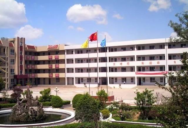 的专科学校陇南师范高等专科学校,成县一中,成州中学等坐落于成县县城