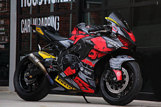 原创不一样的火刃 本田cbr1000rr sticker改装