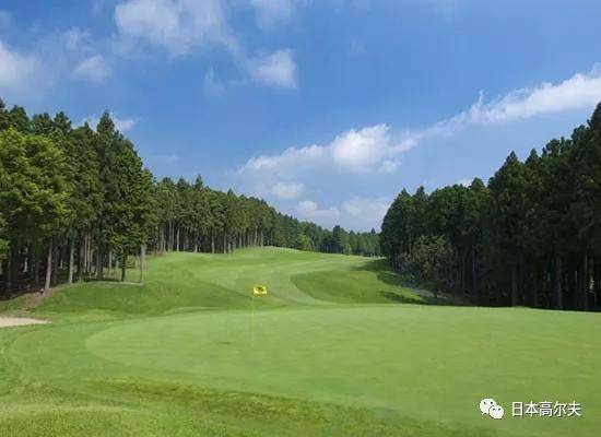 該球場被日本職業選手稱為最難球場以及戰略性最高球場之一.