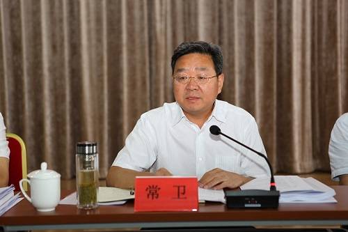 区领导常卫,李文起,田利跃,刘亚泉,高洪雁,朱钢银,吕秀艳,左小兵参加