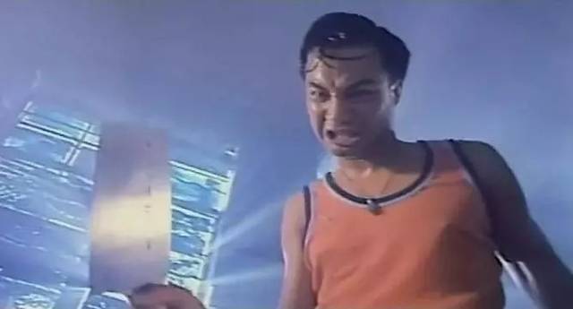 太残暴,让人崩溃的变态恐怖电影,看一眼吐一口