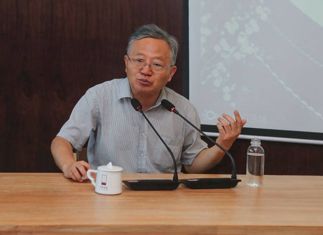 作家薛冰漫谈秦淮文脉,艺术家园公益讲座人气爆棚_手机搜狐网