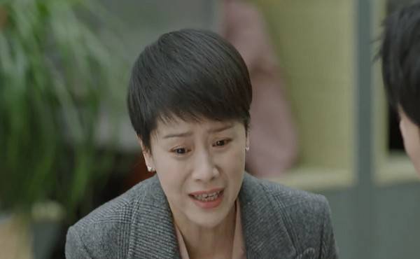 小欢喜:童文洁太善变,接完电话瞬间变脸,方一凡做法被指情商低_手机