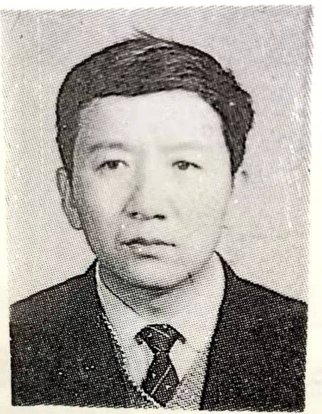 1970年,16岁的刘兴业在煤峪口矿参加工作,从一名普通工人成长为组长