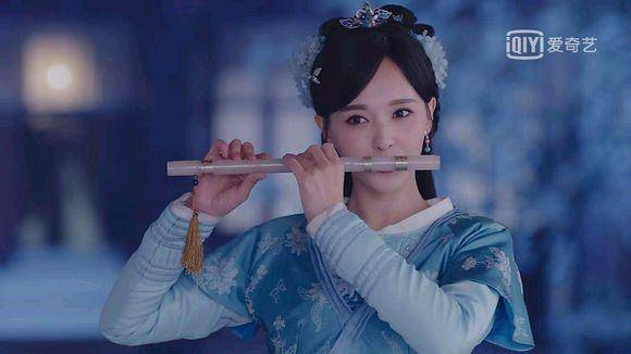 这14位女明星,在古装剧中吹笛子,最美的造型是她