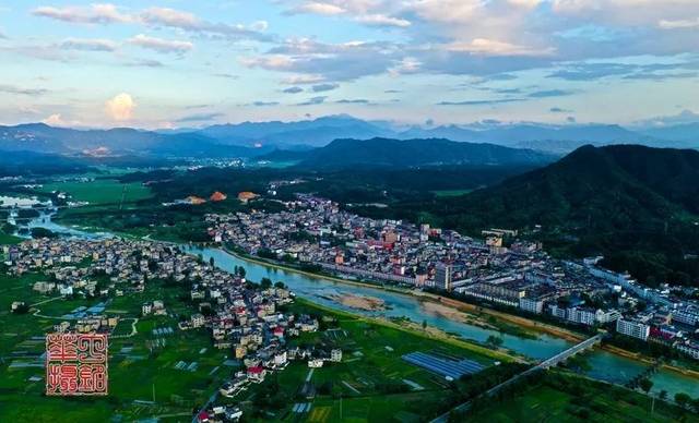 鸟瞰千年古城永平镇,山水田园美如画