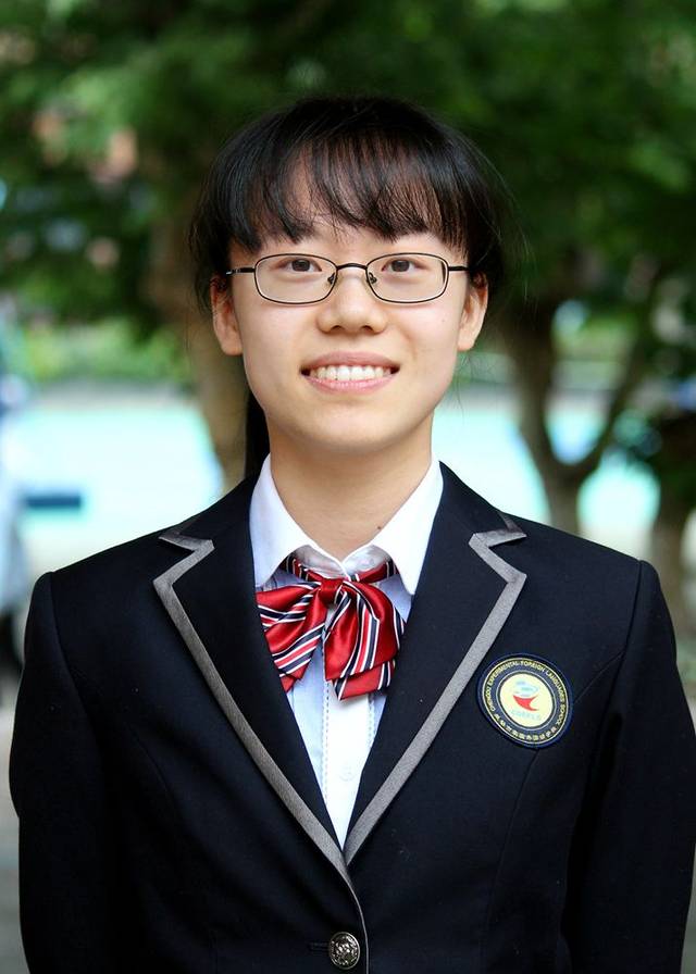 702分,703分,709分,712分,实外高三五班,今年特别炸眼!