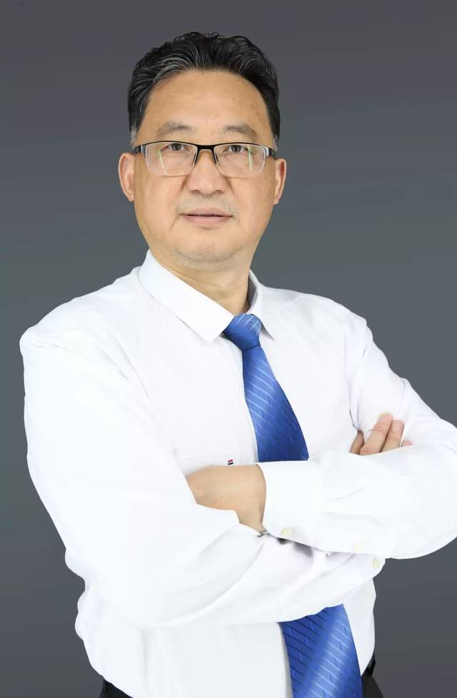 泌尿外科东南大学附属中大医院著名泌尿外科专家陈明教授8月21日下午