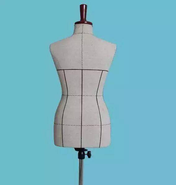 服装裁剪 | 青花瓷礼服的立体裁剪教程