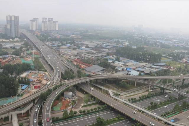 成洛大道十陵立交