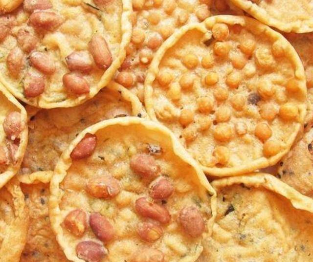 江西赣州客家美食:"豆巴子",入口松脆酥香