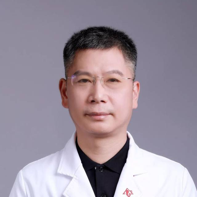 尧良清 | 尊重每个生命,这是手术台上唯一立场