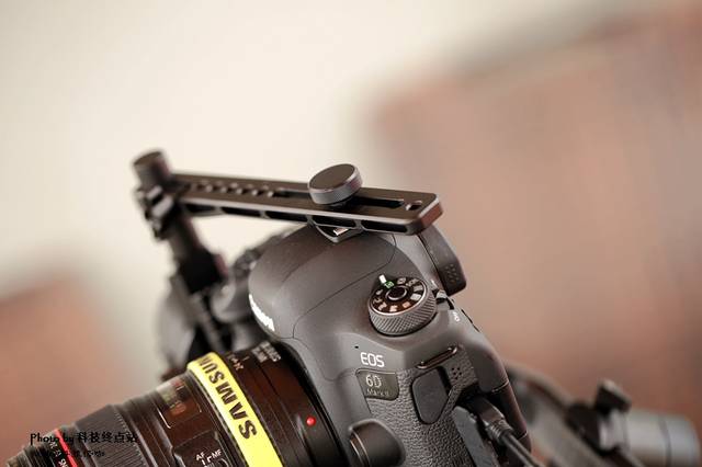 小白如何驾驭专业稳定器,体验飞宇ak4500的过程告诉你!