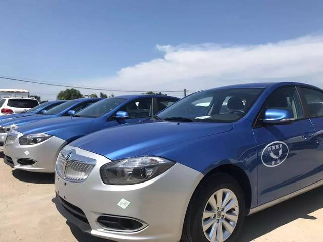 辽宁兴城出租车纳新200辆华晨中华