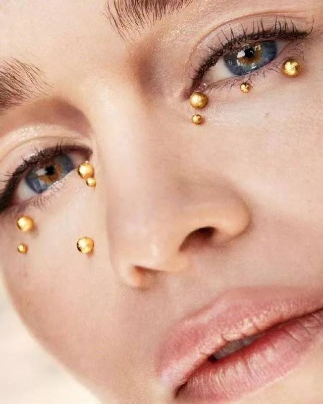 王祖贤2.0告诉你,有一双寒星碎玉般的眼睛是什么体验