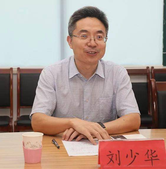 团省委副书记刘少华来潍看望慰问防抗台风青年突击队