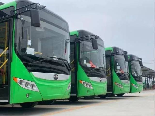 我市新能源公交車