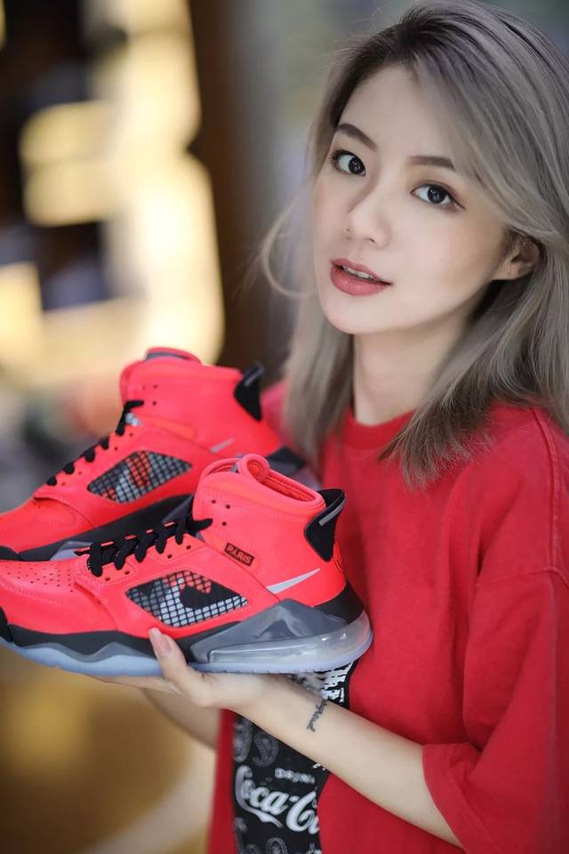 xh55 girl#「 " 把红色穿在脚上当然分外耀眼! "· 糯米 」