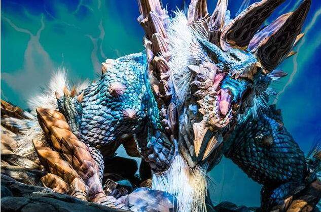 雷狼龙到了最新的《怪物猎人世界》中,由于玩家所扮演的苍蓝星抵达了