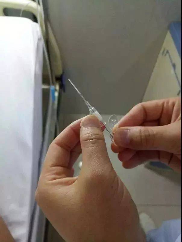 静脉输液进针角度 搜狐网