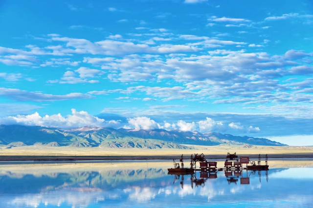 成都出发新疆自驾游车队路线怎么安排,多少天