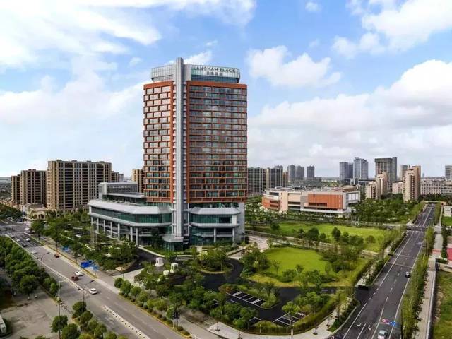 海宁￥899/2晚-中秋国庆不加价,观潮季住朗廷旗下酒店,俯瞰半座海宁城