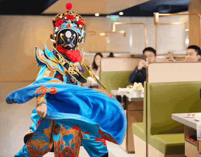 真的来了墨尔本首家海底捞正式登陆广纳贤才邀你一起大展宏图