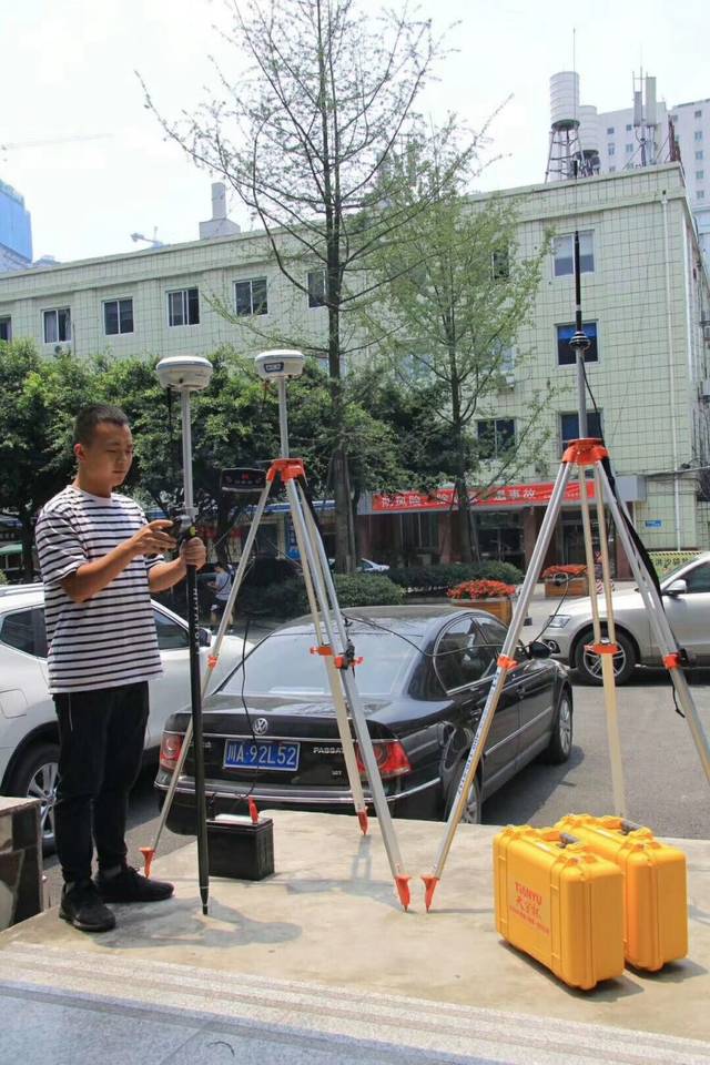 测量如何选择基准站,移动基站的"1 1"和cors账号?