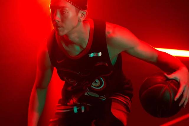 舞狮庆典！NIKE x CLOT 